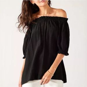 Mersea Ibiza Top NWT Black